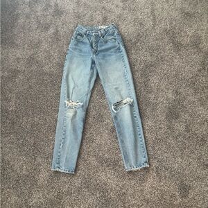 Calvin Klein Sport Jeans Vintage & Rare-Union Made
Fits Sz 24”, EUC